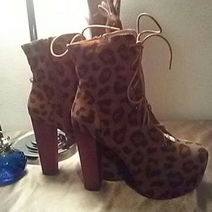 TRADED- NOT FOR SALE Jeffrey Campbell Wonder-2